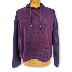 Marin Apparel Company Women's Cropped Sweatshirt in Maroon Color, Size M